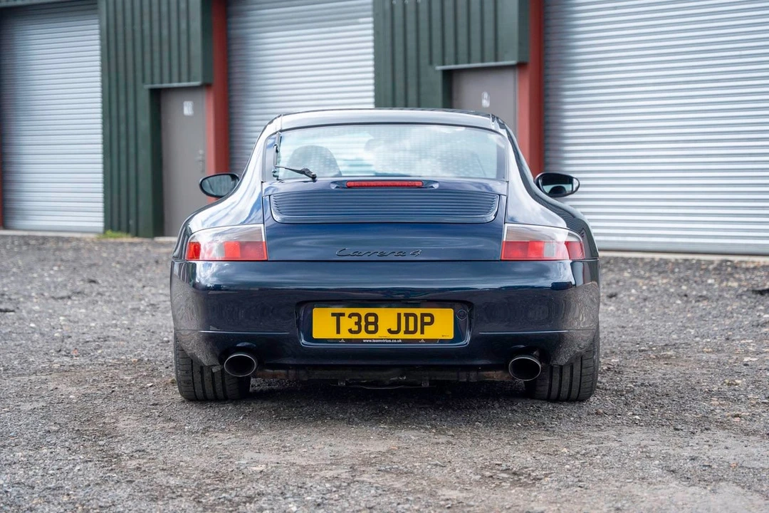 1999 Porsche 996 Carrera 4 - Image 4 of 30