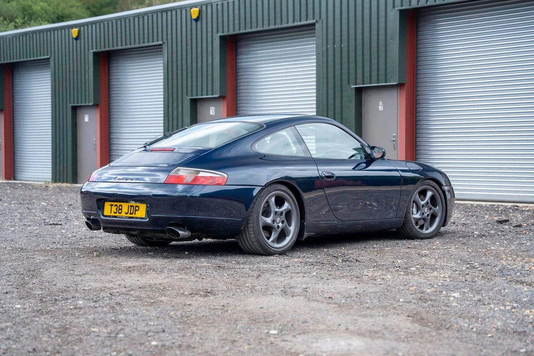 1999 Porsche 996 Carrera 4 - Image 21 of 30