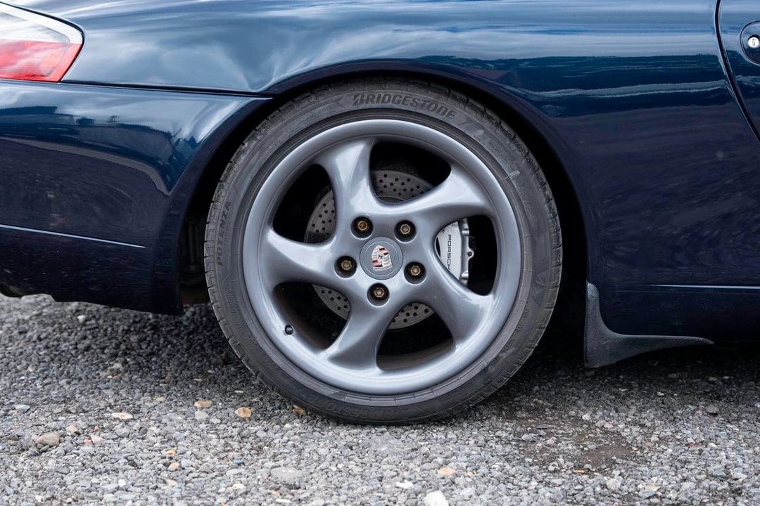 1999 Porsche 996 Carrera 4 - Image 26 of 30
