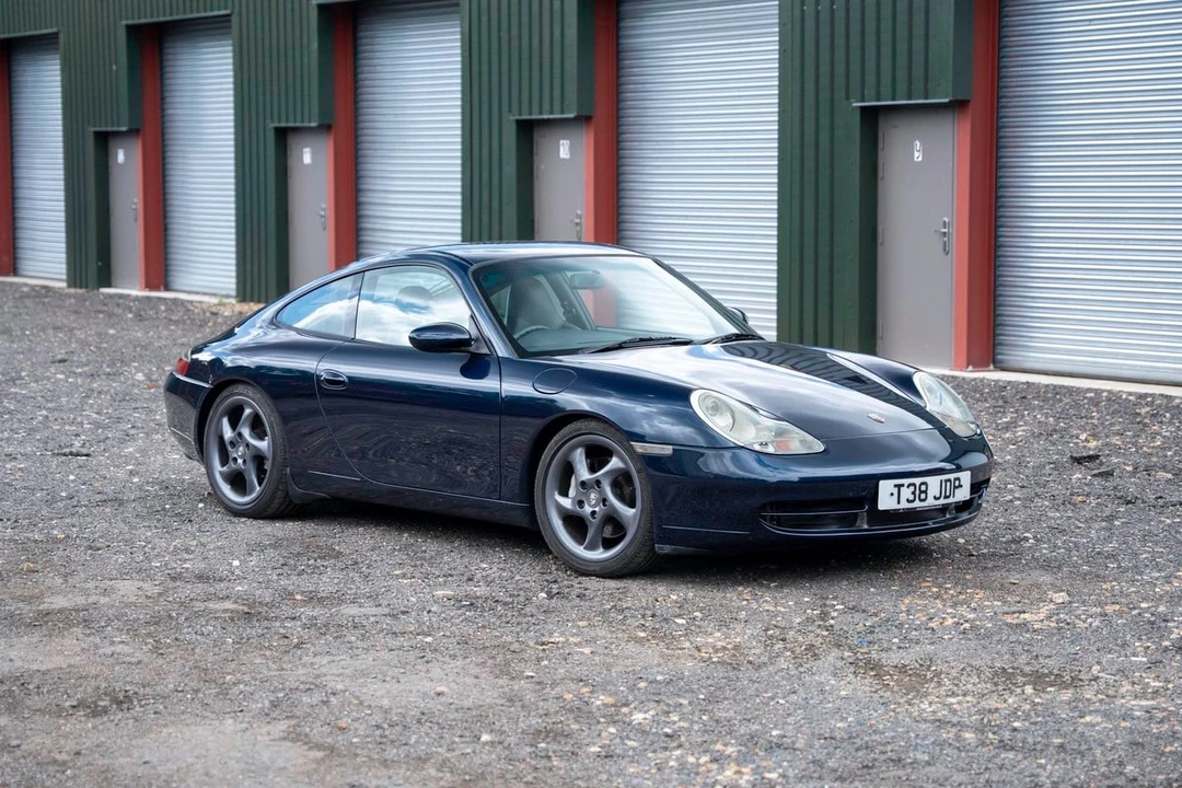 1999 Porsche 996 Carrera 4 - Image 22 of 30