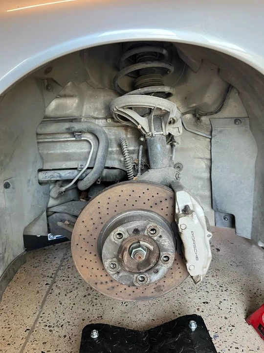 1999 Porsche 996 Carrera 4 - Image 5 of 8