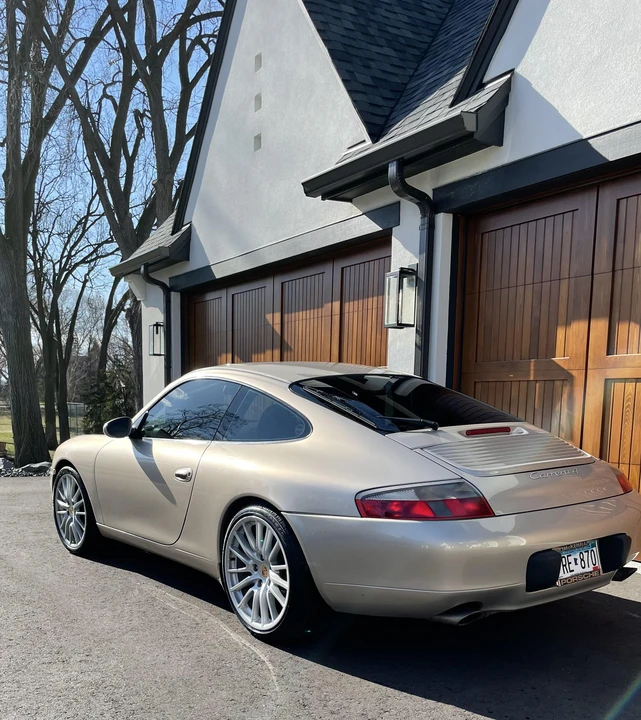 1999 Porsche 996 Carrera - Image 15 of 31