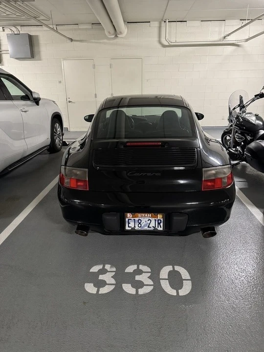 1999 Porsche 996 Carrera 4 - Image 3 of 4
