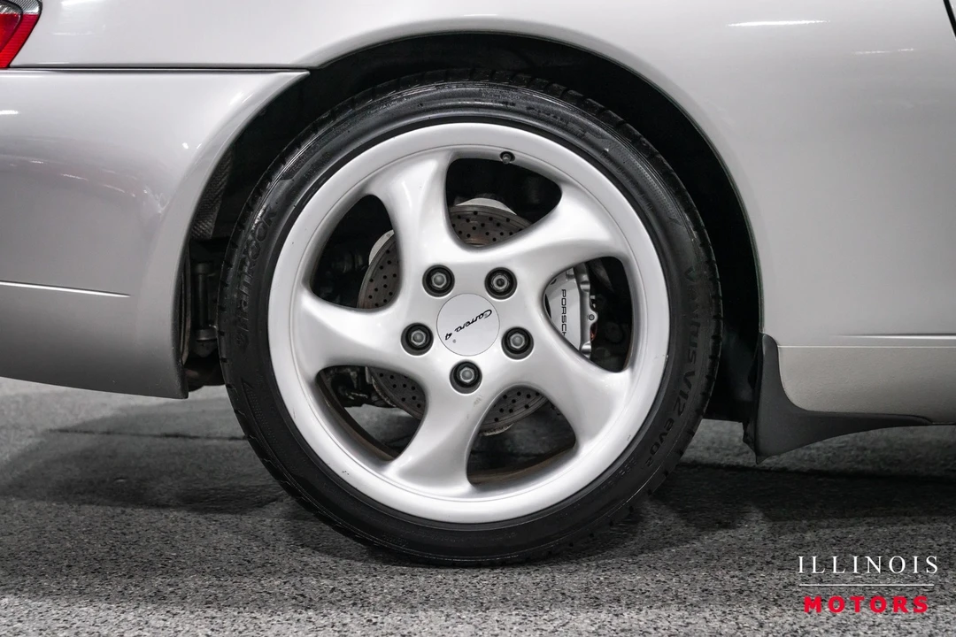 1999 Porsche 996 Carrera 4 - Image 11 of 31