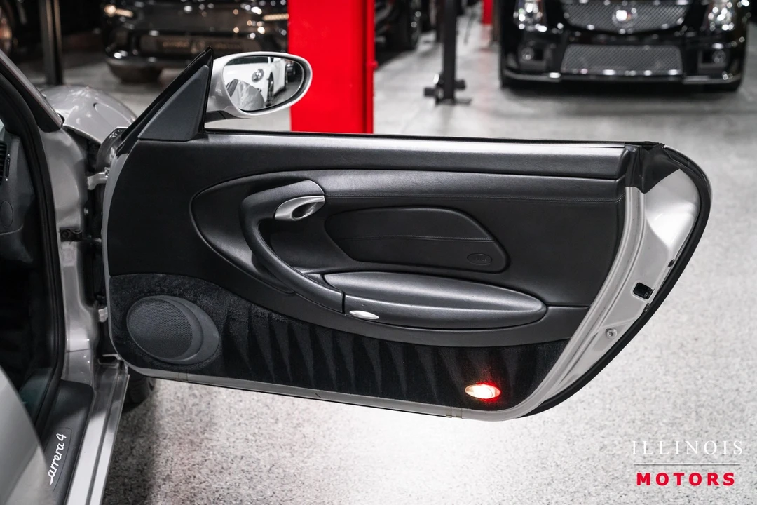 1999 Porsche 996 Carrera 4 - Image 25 of 31