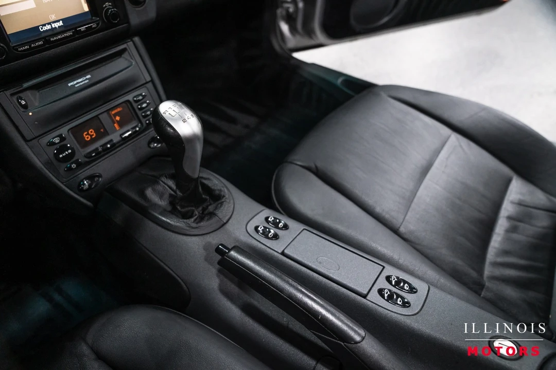 1999 Porsche 996 Carrera 4 - Image 24 of 31