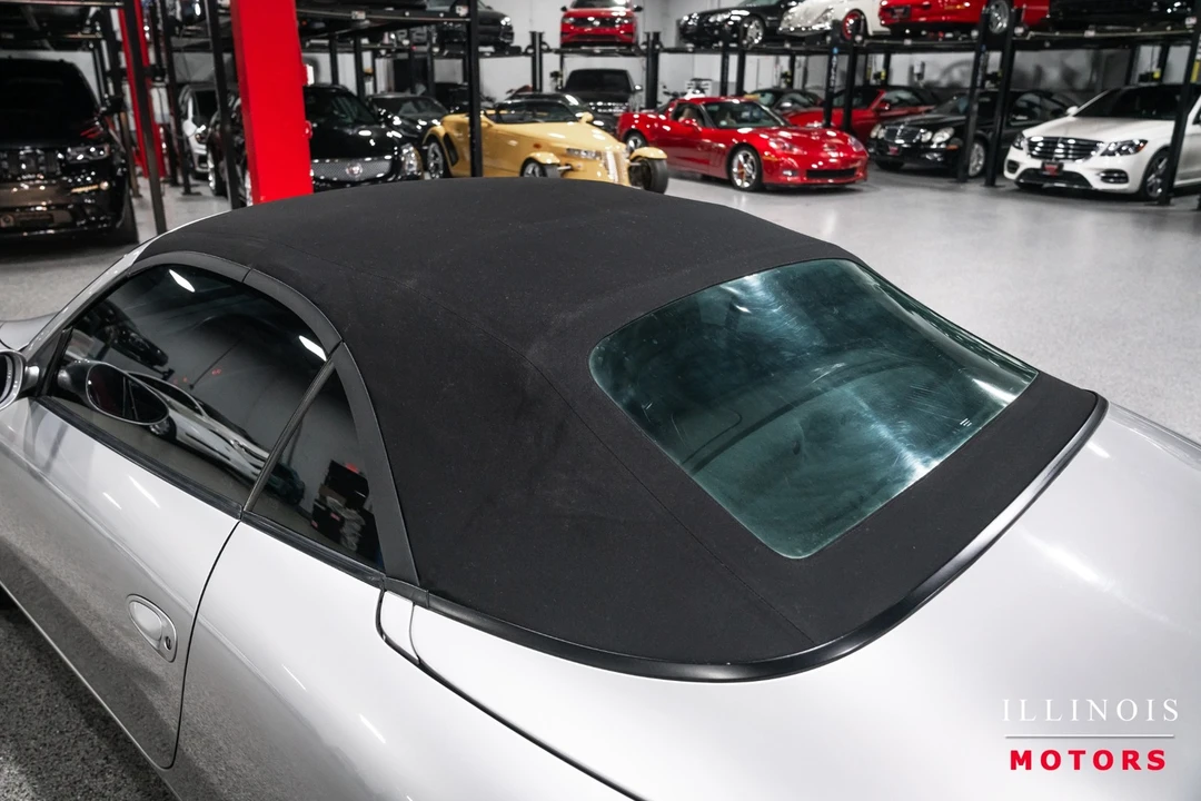1999 Porsche 996 Carrera 4 - Image 16 of 31