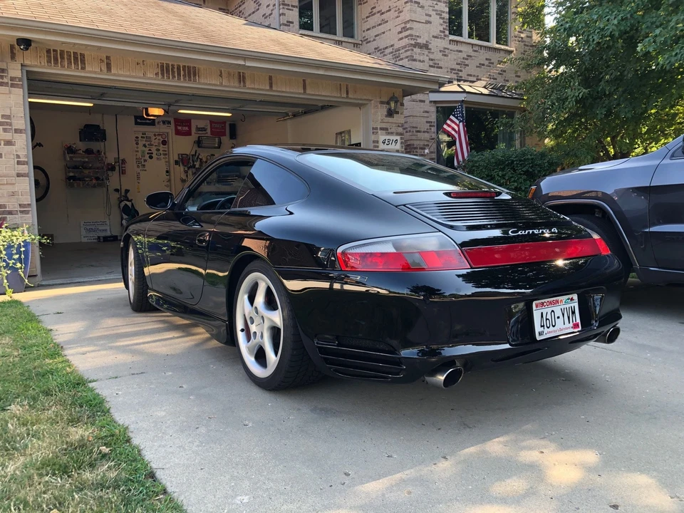 1999 Porsche 996 Carrera 4 - Image 3 of 9