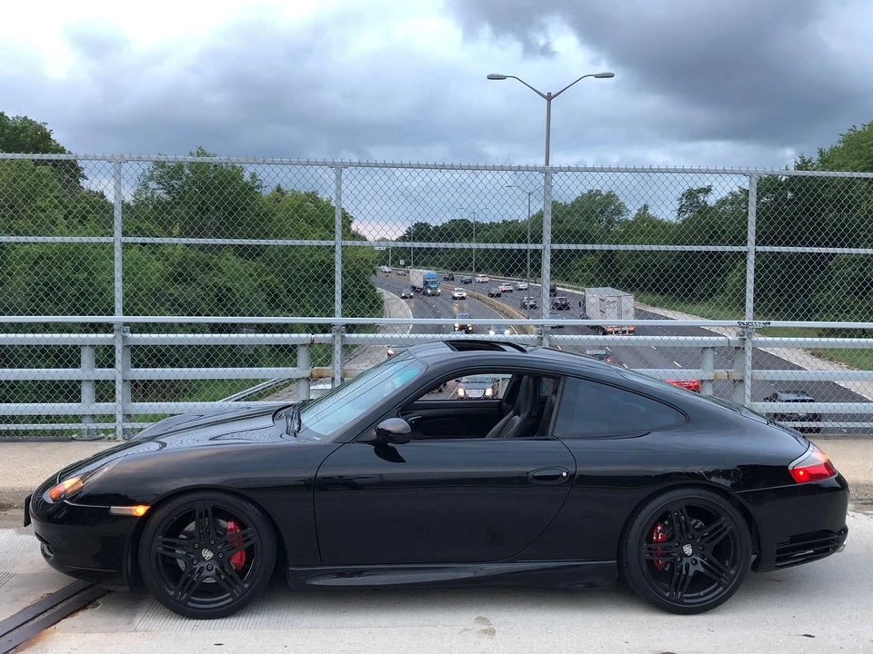 1999 Porsche 996 Carrera 4 - Image 9 of 9