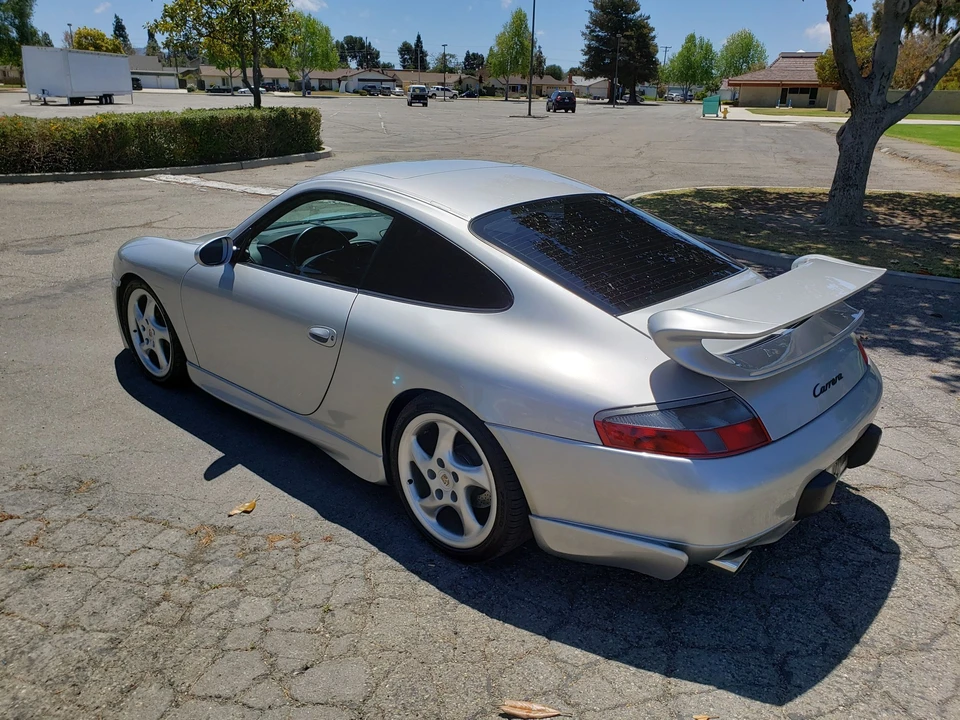 1999 Porsche 996 Carrera - Image 10 of 31