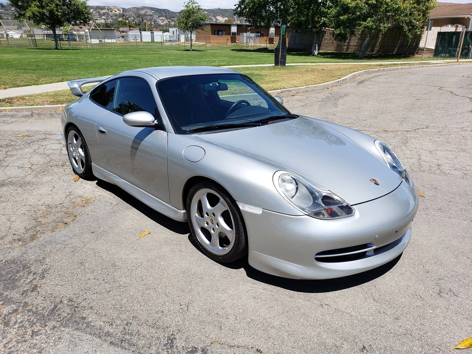 1999 Porsche 996 Carrera - Image 12 of 31