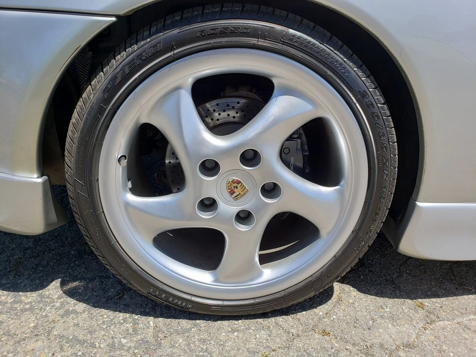1999 Porsche 996 Carrera - Image 16 of 31