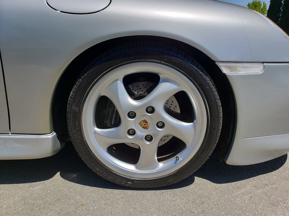 1999 Porsche 996 Carrera - Image 17 of 31