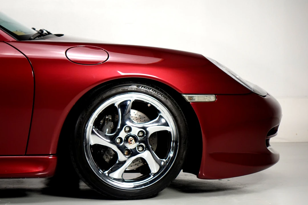 1999 Porsche 996 Carrera - Image 22 of 31