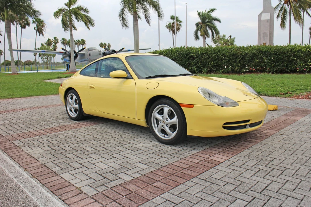 1999 Porsche 996 Carrera - Image 13 of 31
