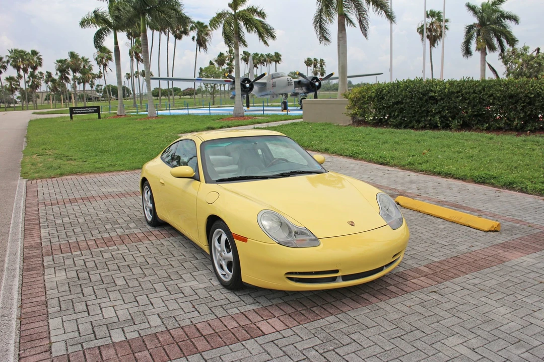 1999 Porsche 996 Carrera - Image 14 of 31