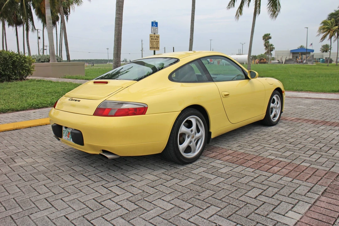1999 Porsche 996 Carrera - Image 11 of 31