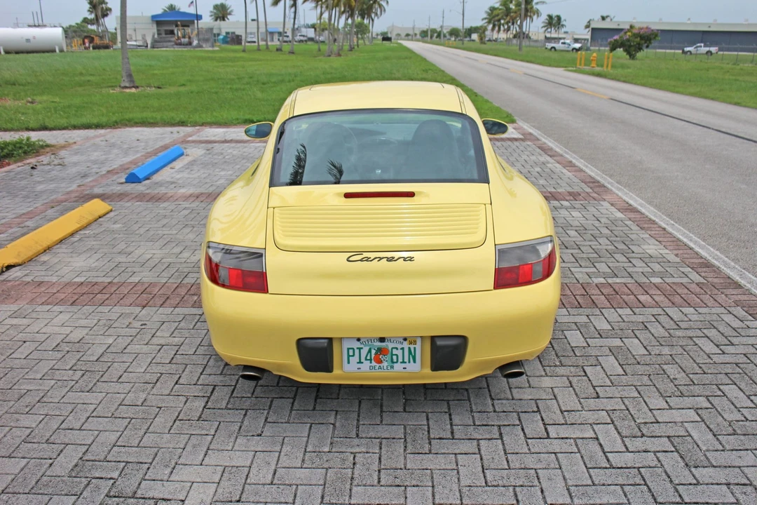 1999 Porsche 996 Carrera - Image 9 of 31