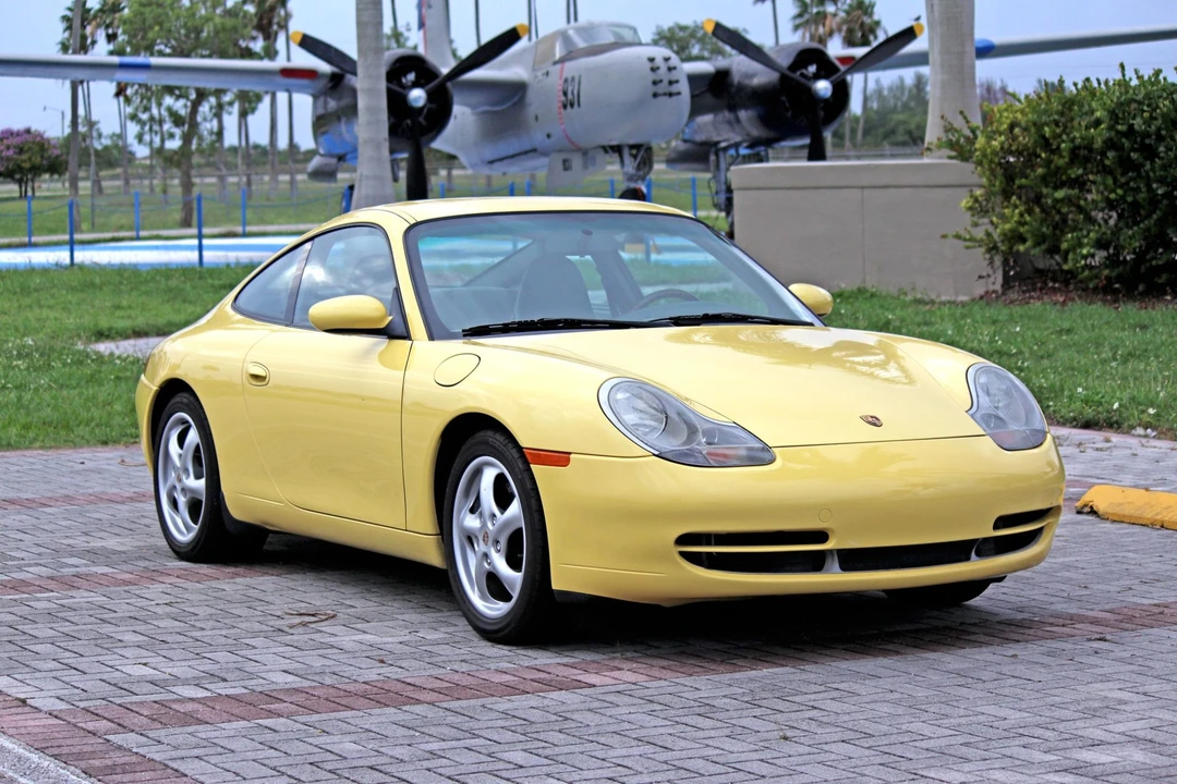 1999 Porsche 996 Carrera - Image 8 of 31