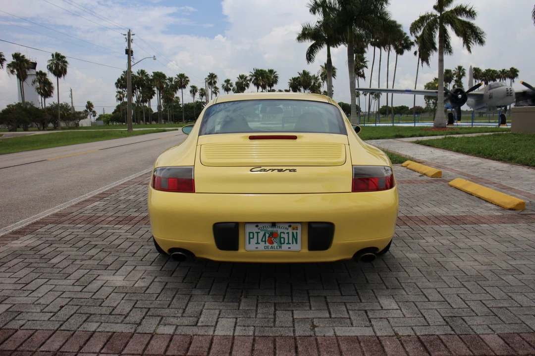 1999 Porsche 996 Carrera - Image 30 of 31