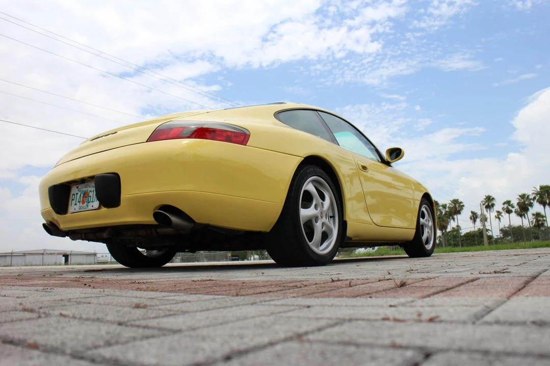 1999 Porsche 996 Carrera - Image 20 of 31