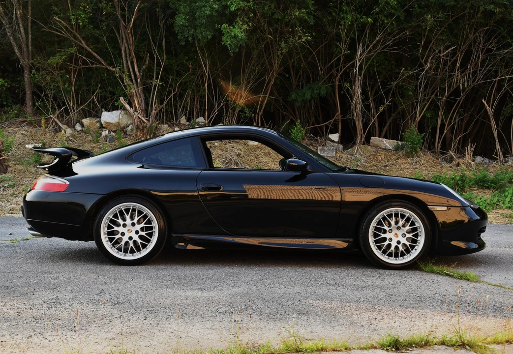 1999 Porsche 996 Carrera - Image 24 of 31