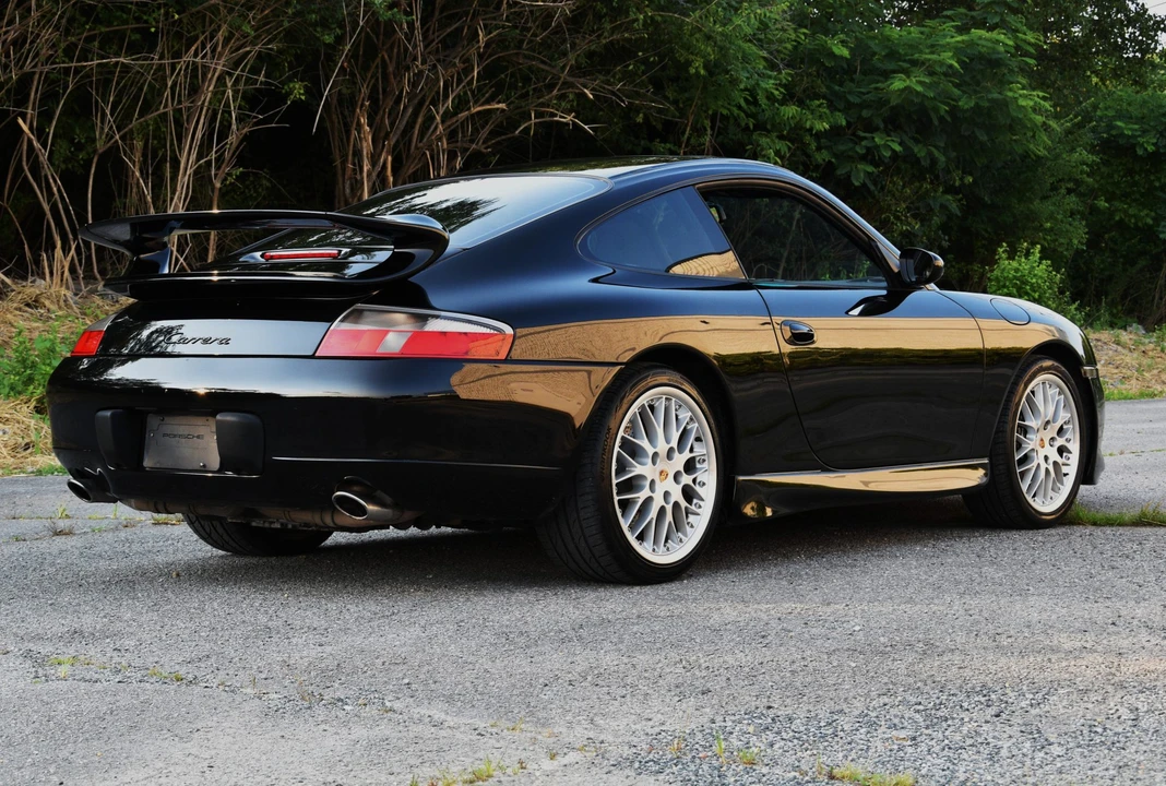 1999 Porsche 996 Carrera - Image 19 of 31