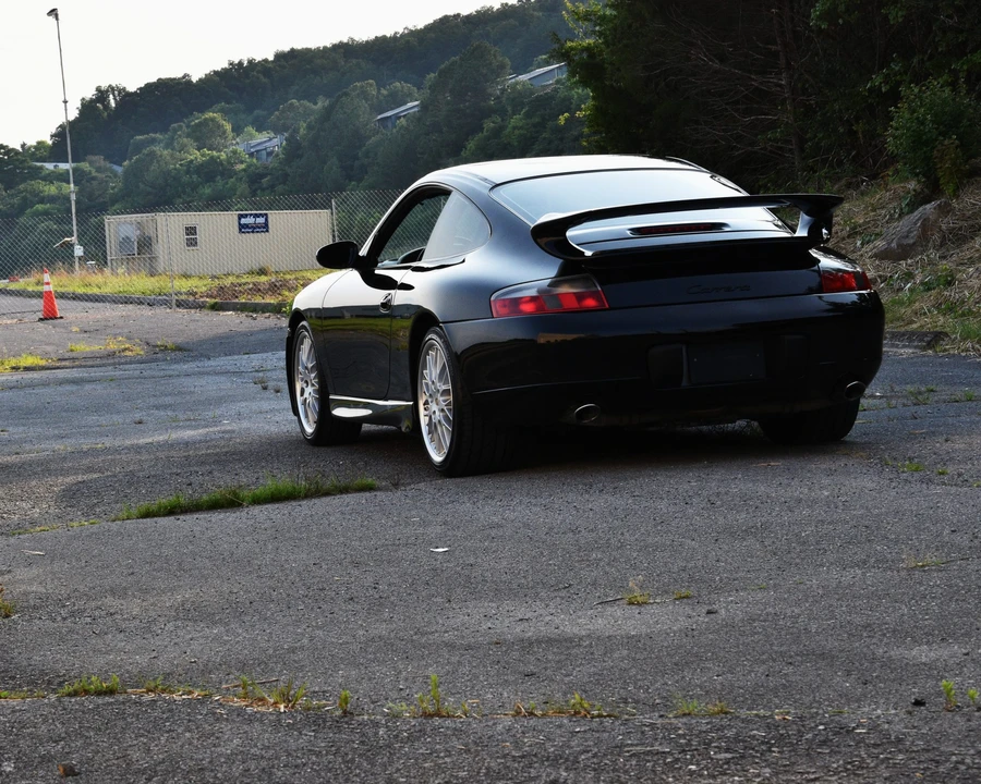 1999 Porsche 996 Carrera - Image 14 of 31