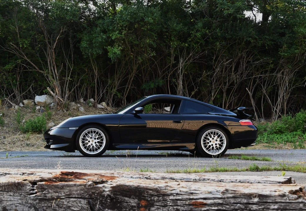 1999 Porsche 996 Carrera - Image 9 of 31