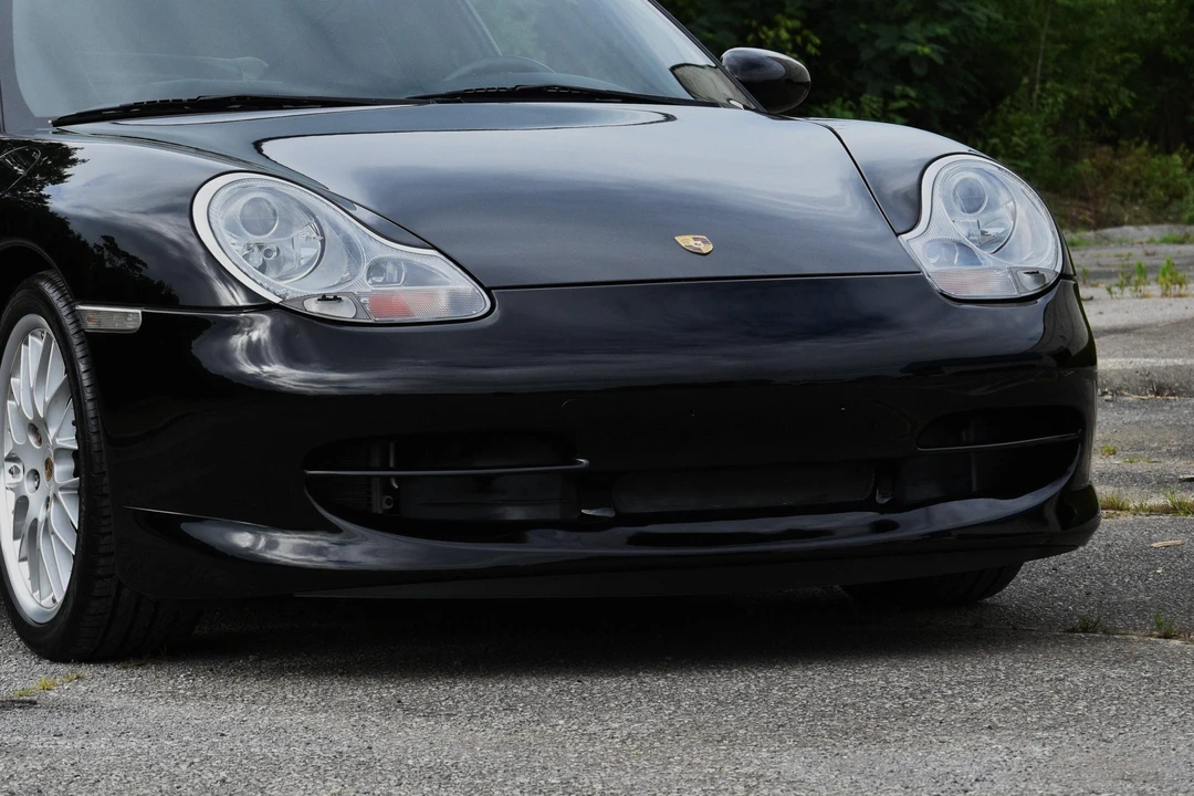 1999 Porsche 996 Carrera - Image 28 of 31