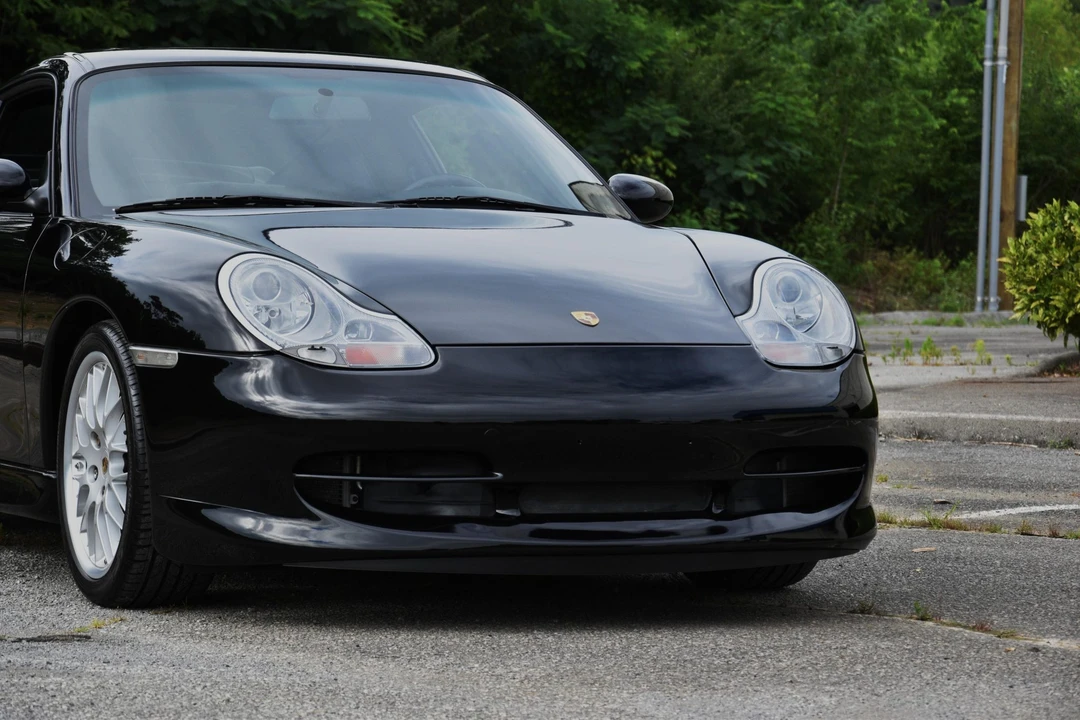 1999 Porsche 996 Carrera - Image 29 of 31