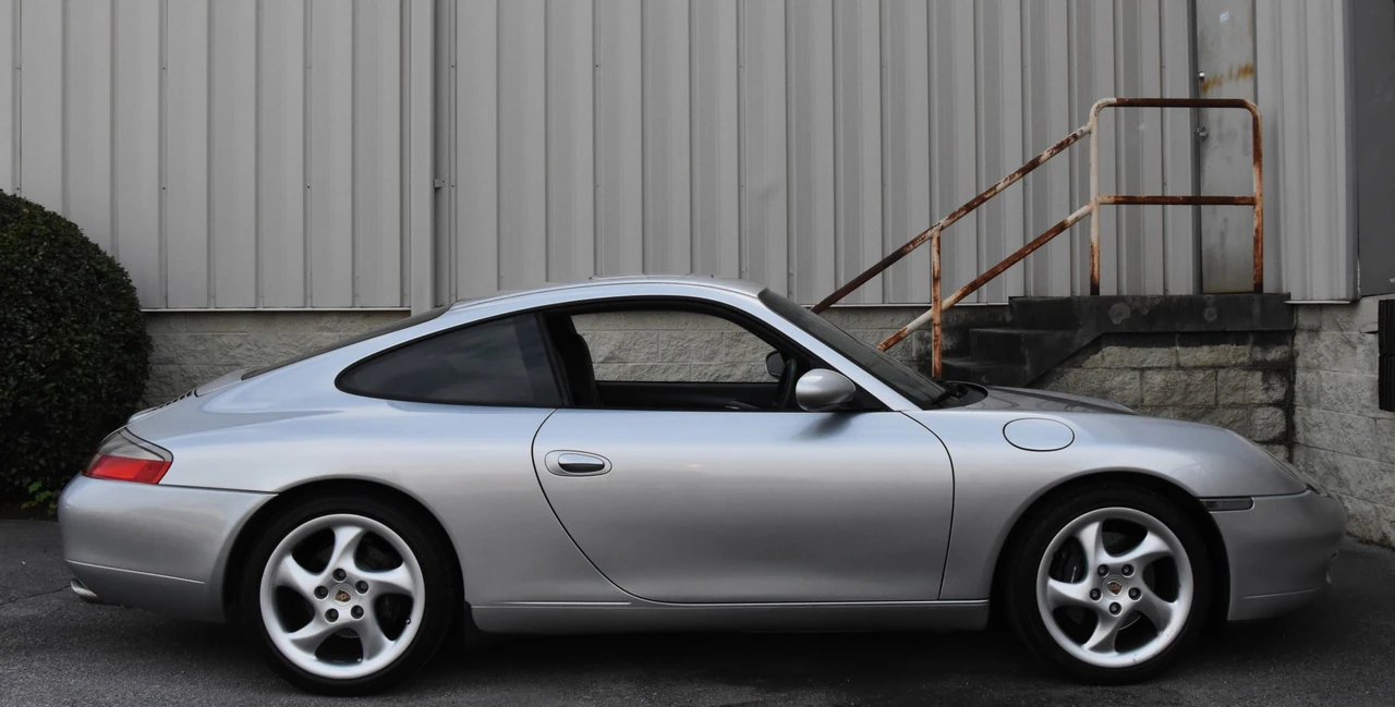 1999 Porsche 996 Carrera - Image 16 of 31