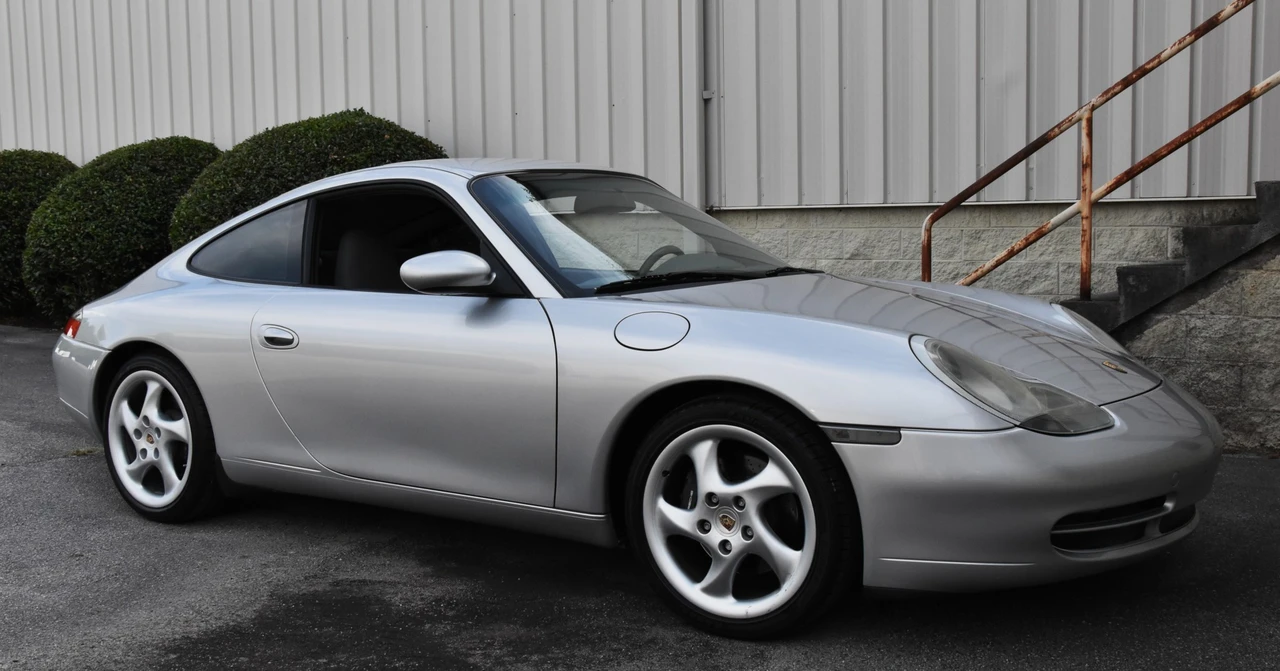 1999 Porsche 996 Carrera - Image 17 of 31