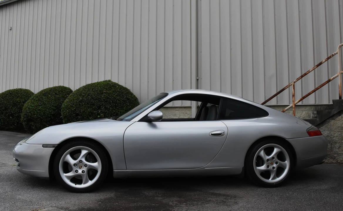 1999 Porsche 996 Carrera - Image 6 of 31