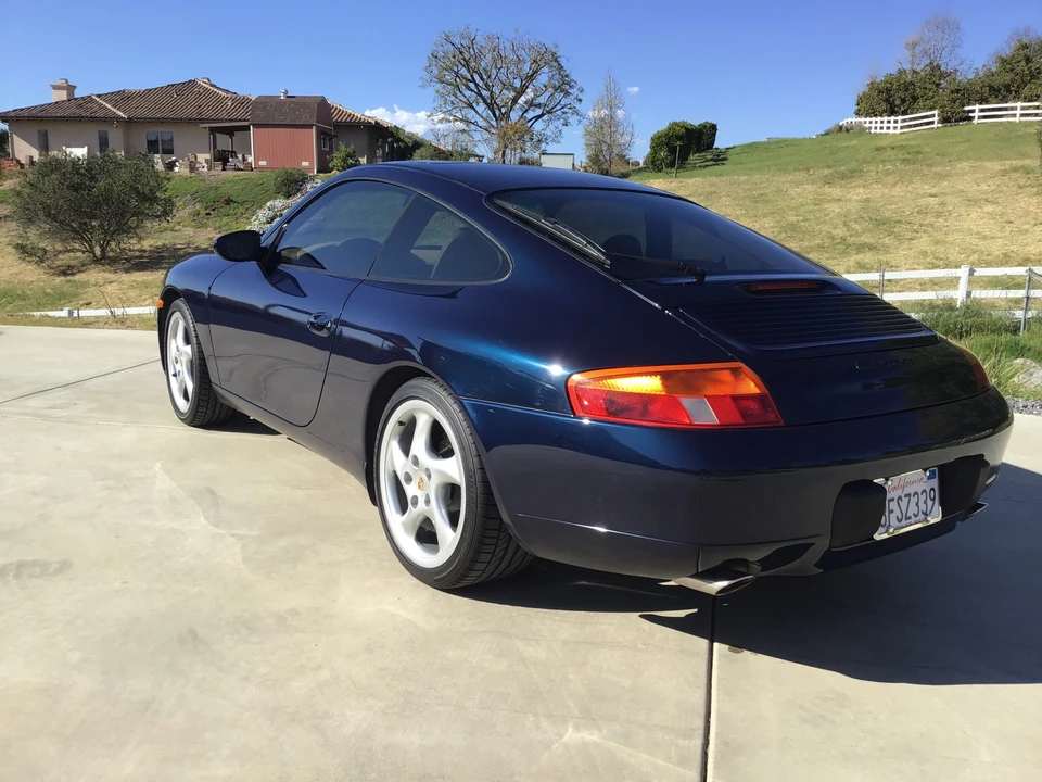 1999 Porsche 996 Carrera - Image 11 of 31