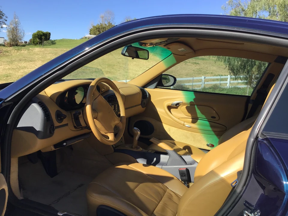 1999 Porsche 996 Carrera - Image 22 of 31