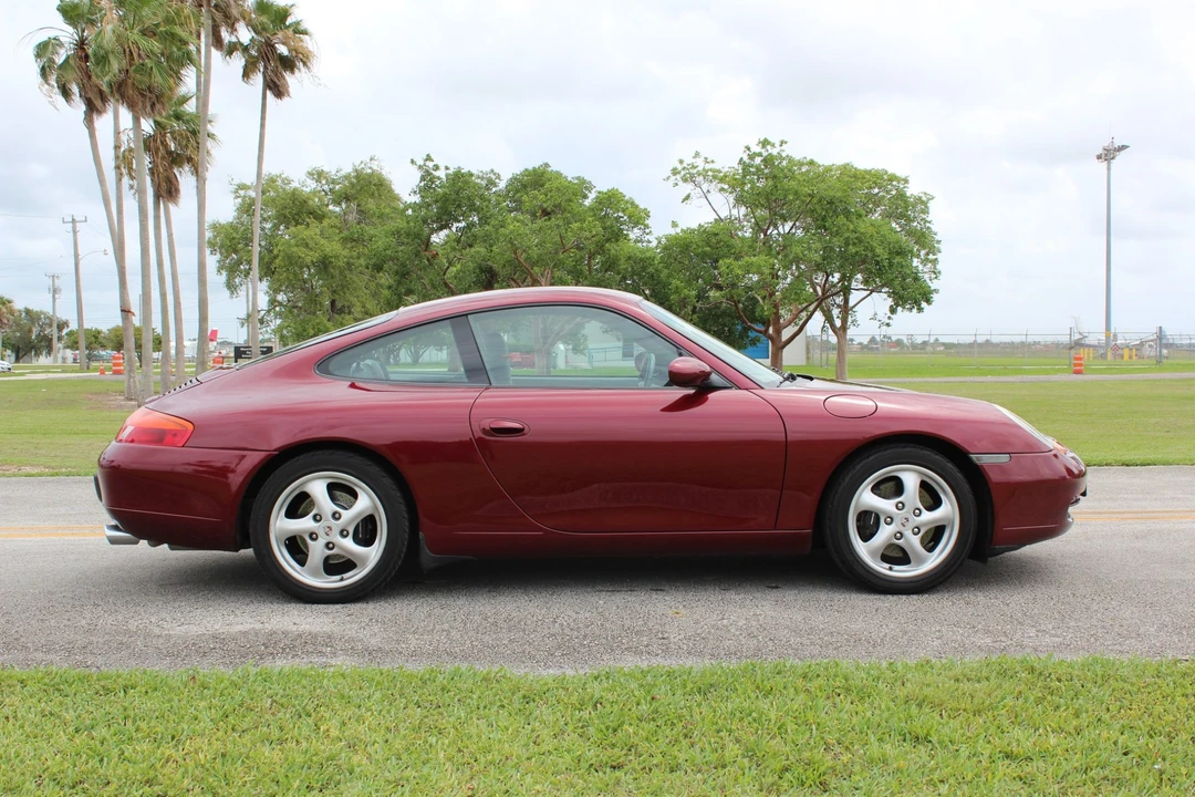 1999 Porsche 996 Carrera - Image 5 of 31
