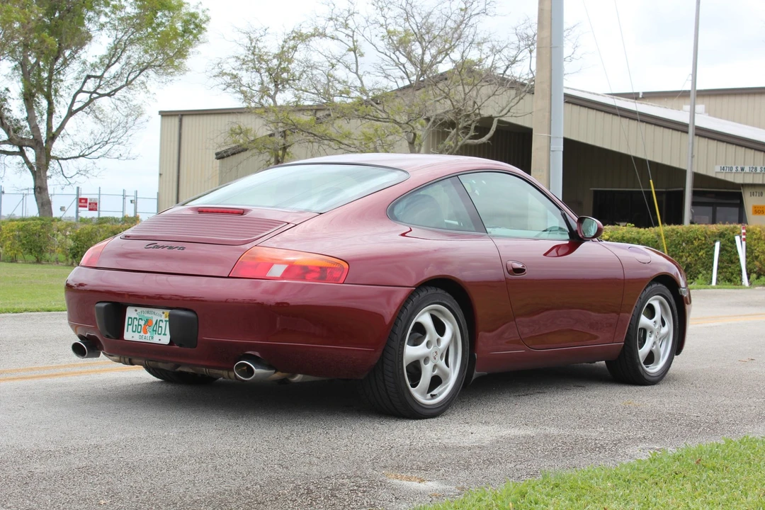 1999 Porsche 996 Carrera - Image 6 of 31
