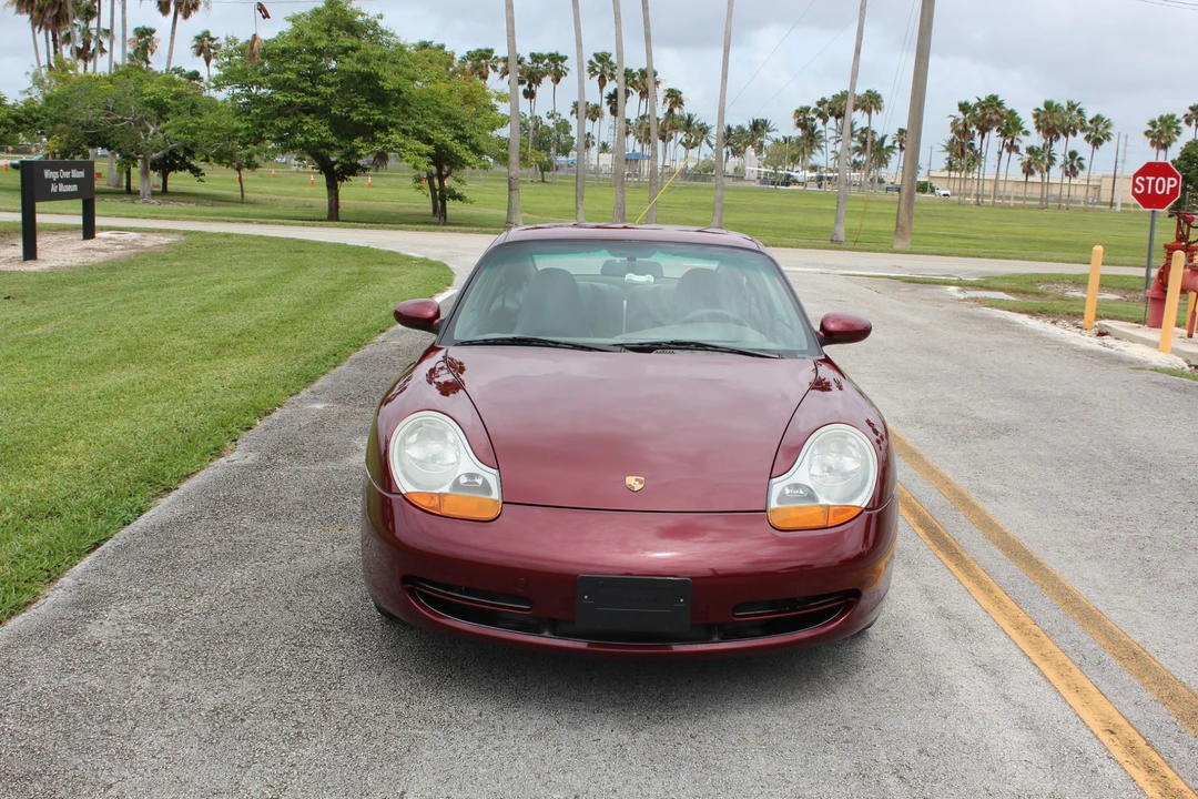 1999 Porsche 996 Carrera - Image 11 of 31