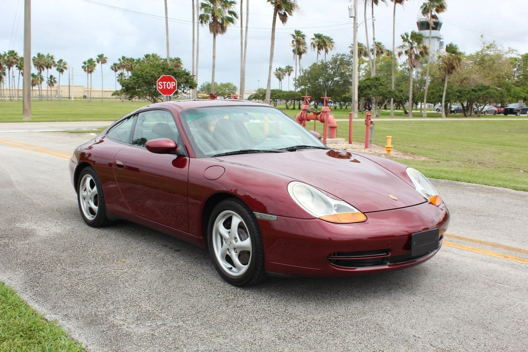 1999 Porsche 996 Carrera - Image 12 of 31