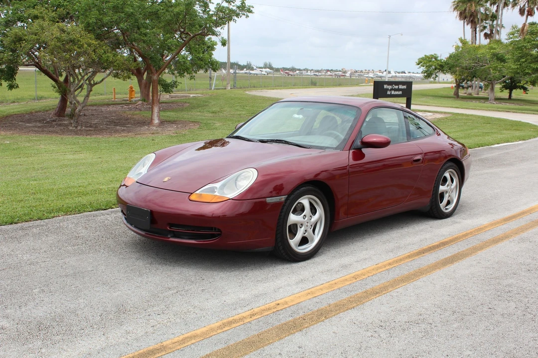 1999 Porsche 996 Carrera - Image 19 of 31