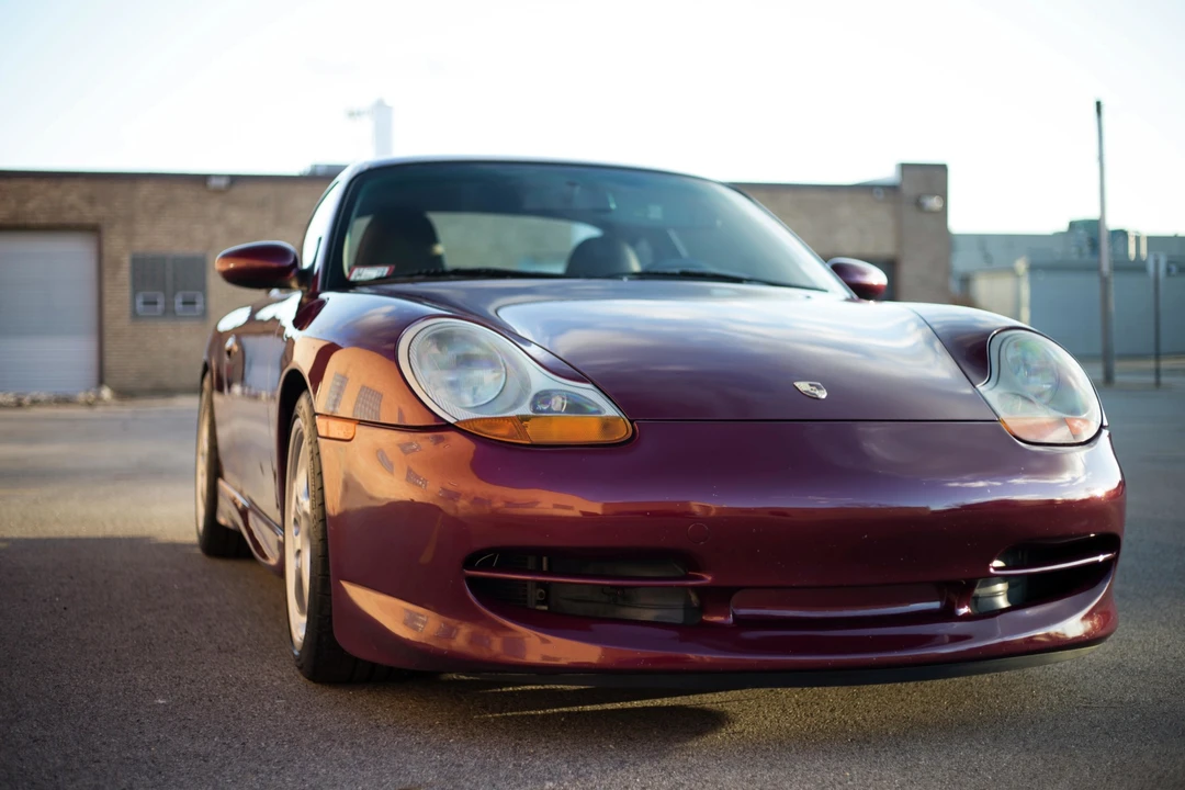 1999 Porsche 996 Carrera - Image 9 of 31