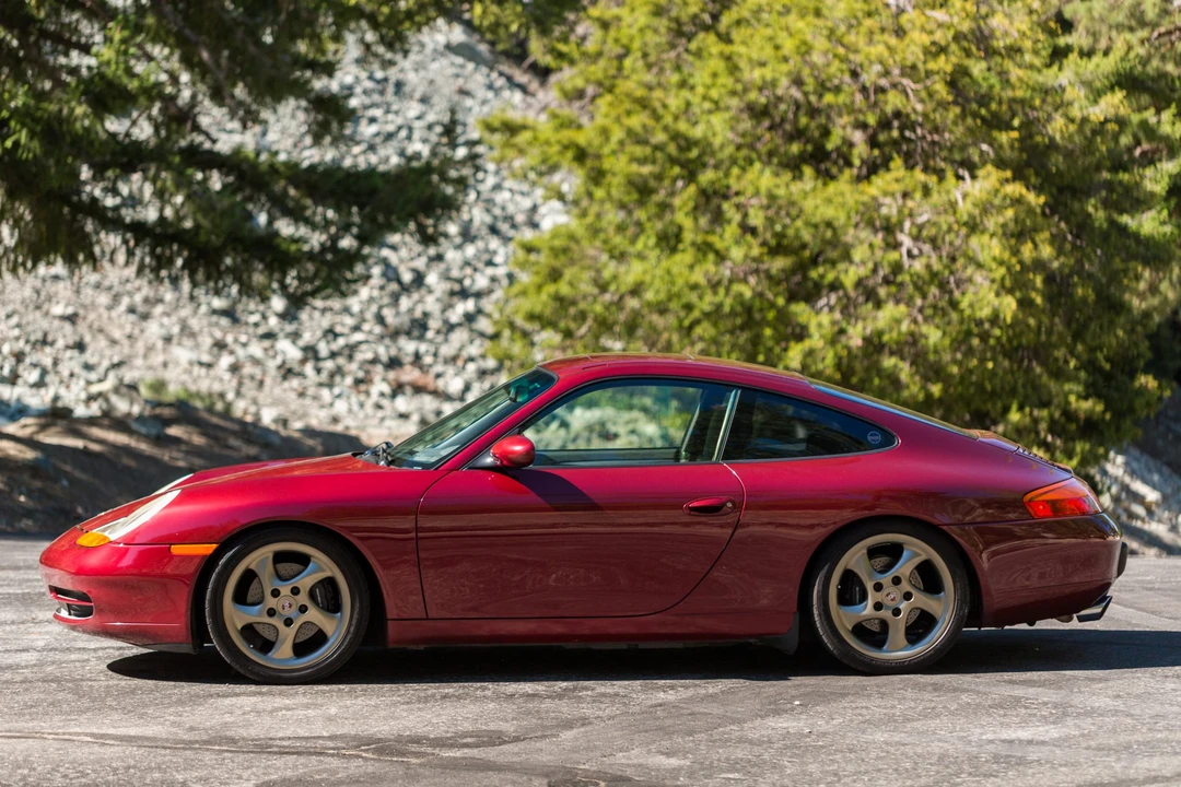 1999 Porsche 996 Carrera - Image 2 of 31