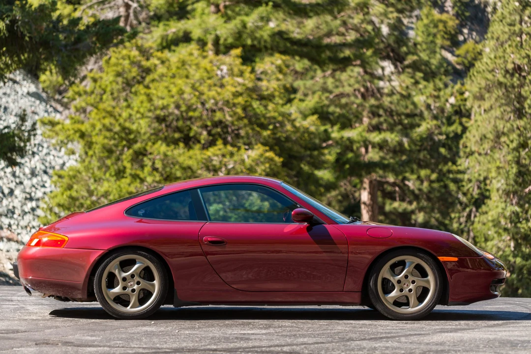 1999 Porsche 996 Carrera - Image 6 of 31