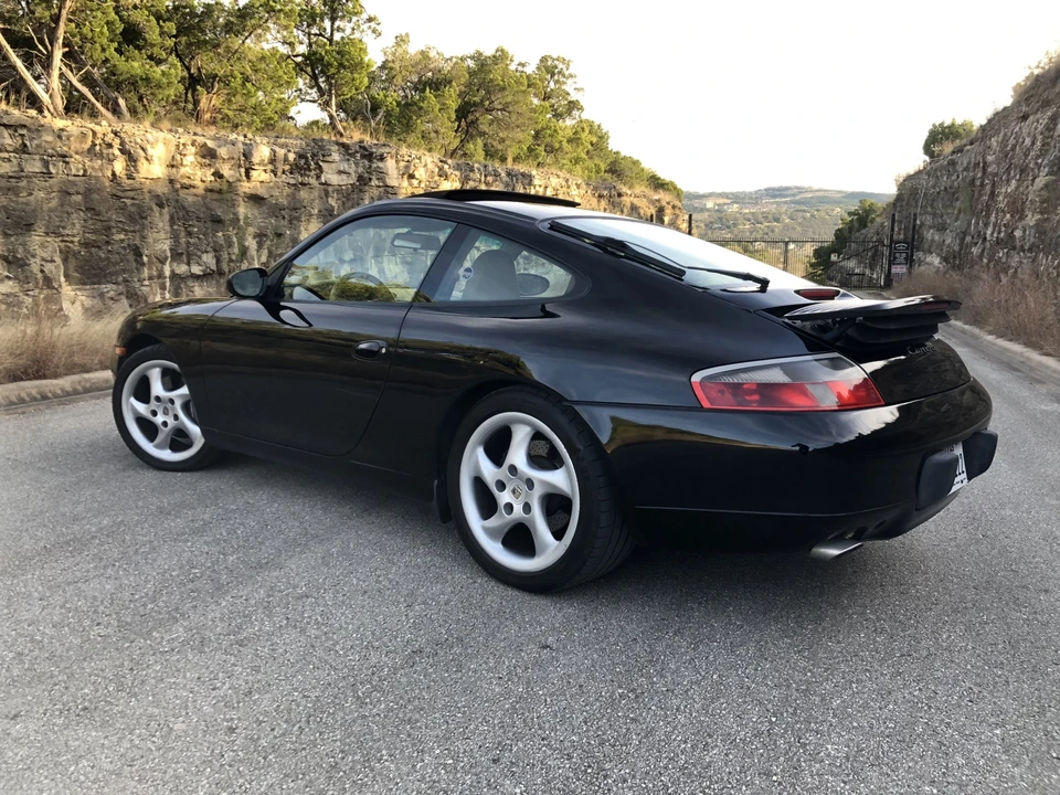 1999 Porsche 996 Carrera - Image 13 of 31