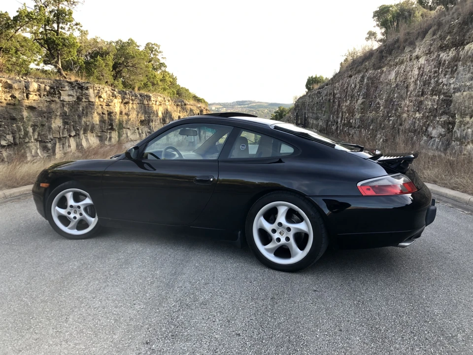 1999 Porsche 996 Carrera - Image 14 of 31