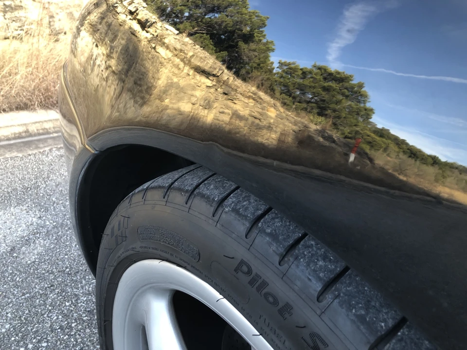 1999 Porsche 996 Carrera - Image 24 of 31