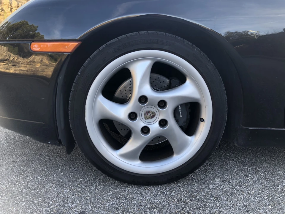 1999 Porsche 996 Carrera - Image 23 of 31