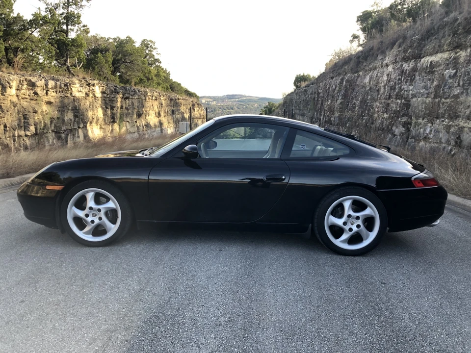 1999 Porsche 996 Carrera - Image 12 of 31