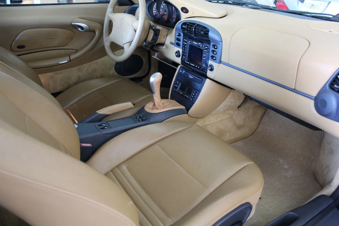 1999 Porsche 996 Carrera - Image 30 of 31